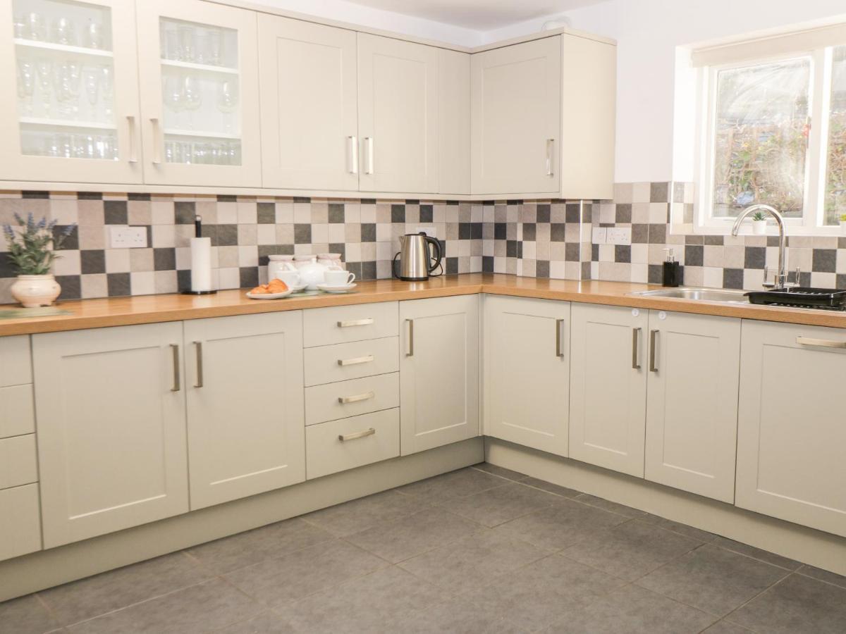 Hazeldene Villa Whitby Eksteriør bilde